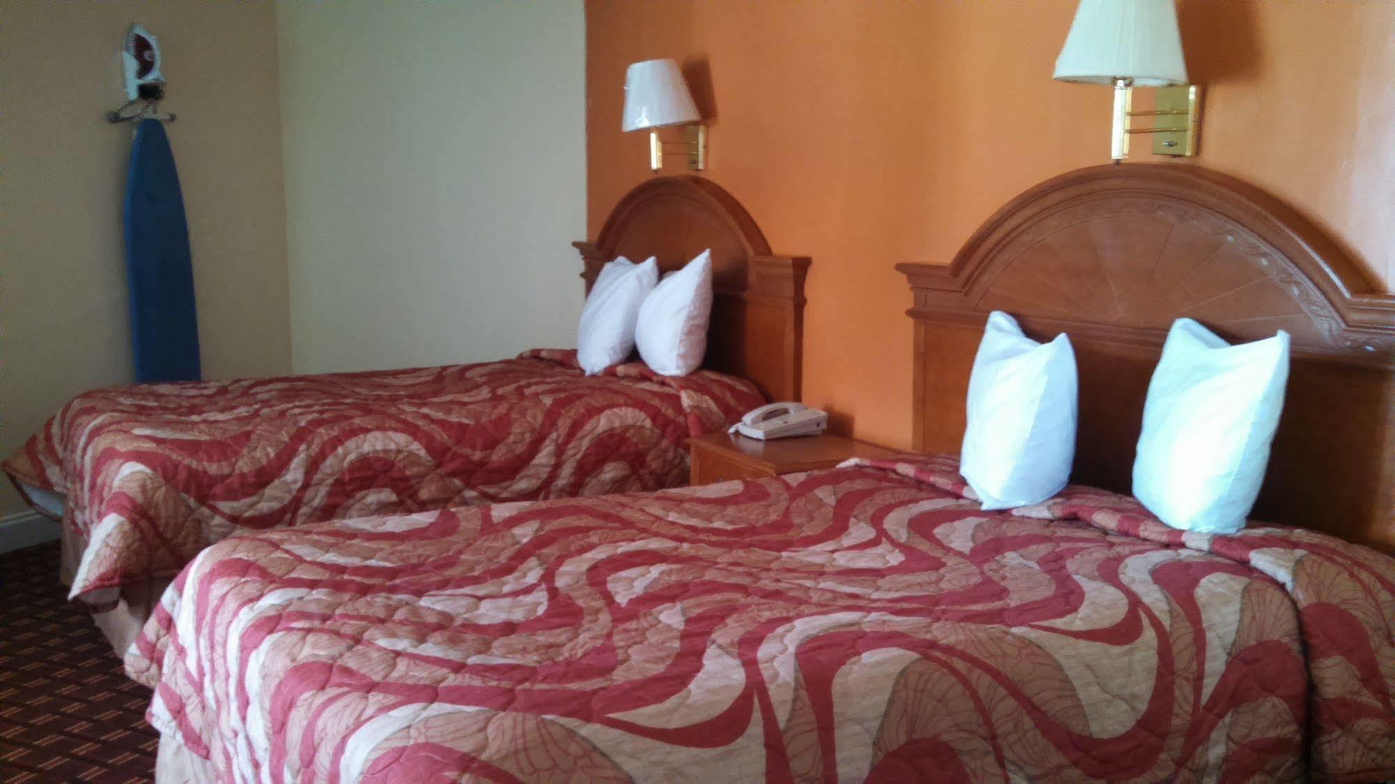 Mount Vernon Inn Съмтър Екстериор снимка